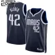 Dallas Mavericks Jordan Maximilian Kleber 42 Lasten Pelipaita Statement Edition Swingman Laivasto Dallas Mavericks Jordan Maximilian Kleber 42 Lasten Pelipaita Statement Edition Swingman Laivasto