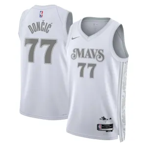 Nike Dallas Mavericks Luka Doncic Miesten Pelipaita City Edition 2024-25 Swingman Valkoinen