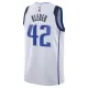 Nike Dallas Mavericks Maximilian Kleber 42 Miesten Pelipaita Association Edition Swingman Valkoinen