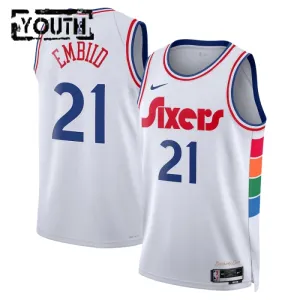 Nike Philadelphia 76ers Joel Embiid Lasten Pelipaita City Edition 2024-25 Swingman Valkoinen Nike Philadelphia 76ers Joel Embiid Lasten Pelipaita City Edition 2024-25 Swingman Valkoinen