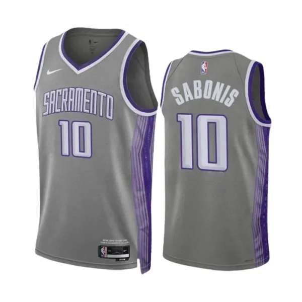 Nike Sacramento Kings Domantas Sabonis 10 Miesten Pelipaita City Edition 2022-23 Swingman Harmaa Nike Sacramento Kings Domantas Sabonis 10 Miesten Pelipaita City Edition 2022-23 Swingman Harmaa