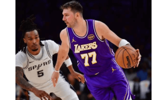 Lakers voitti Spursin niukasti 118-116, Wembanyaman virheongelmissa
