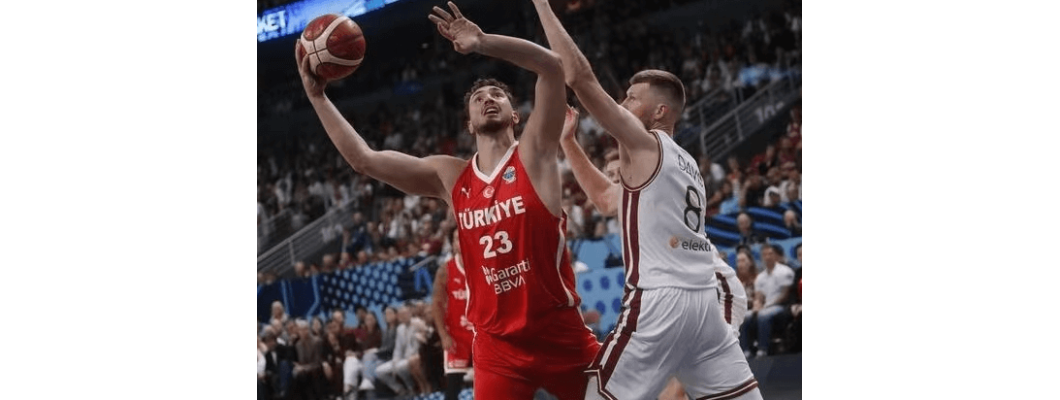 Shin Kyungin vaikuttava suoritus auttoi Turkkia voittamaan Latvian 20 pisteellä