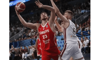 Shin Kyungin vaikuttava suoritus auttoi Turkkia voittamaan Latvian 20 pisteellä