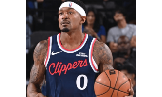 Bradley Beal ottaa vapaaehtoisesti palkkaleikkauksen mestaruuden vuoksi