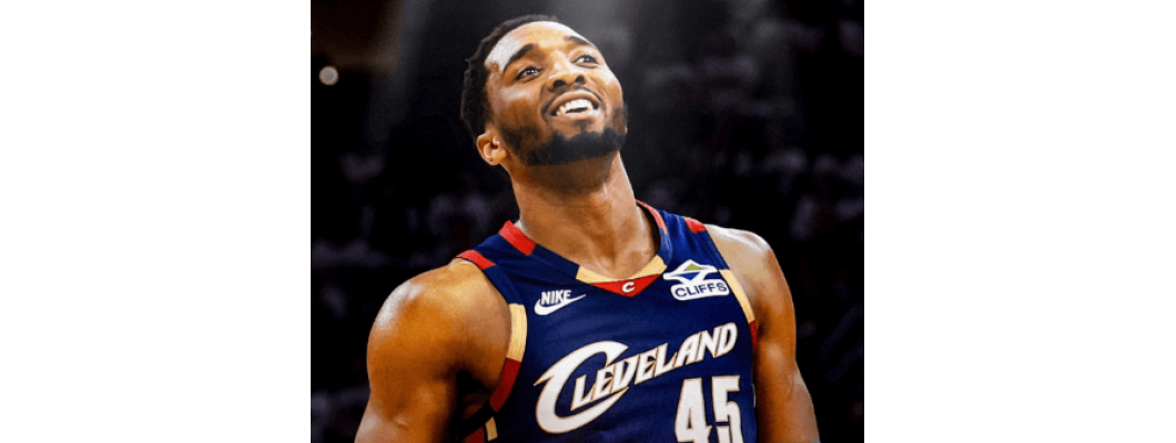 Donovan Mitchell on julkisesti ilmoittanut aikomuksestaan jäädä Cavaliersiin Donovan Mitchell on julkisesti ilmoittanut aikomuksestaan jäädä Cavaliersiin