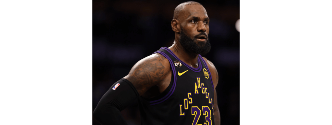 LeBron Jamesin päättämätön sijoituskohde on herättänyt huomiota koko liigassa LeBron Jamesin päättämätön sijoituskohde on herättänyt huomiota koko liigassa